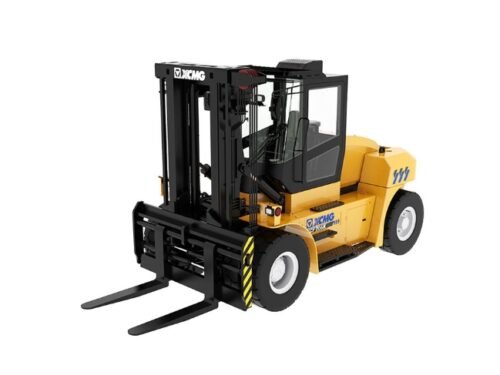 Counterbalanced forklift XCF706K